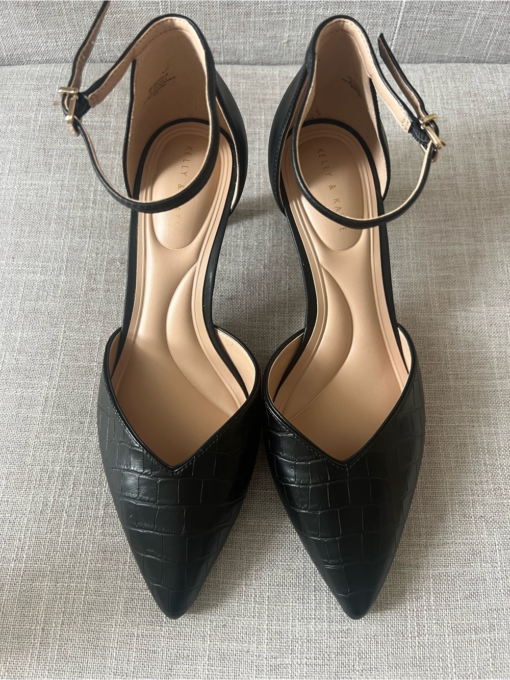Kelly & Katie Black ankle strap Heels, size 9.5, croc print office dressy